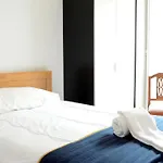 Fado - Santos Bed and breakfast 3*