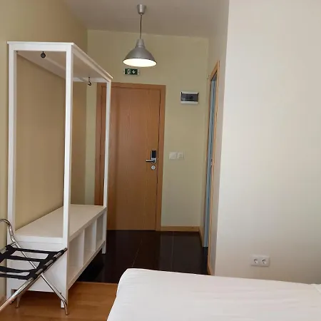 Fado - Santos Oda ve Kahvaltı 3*